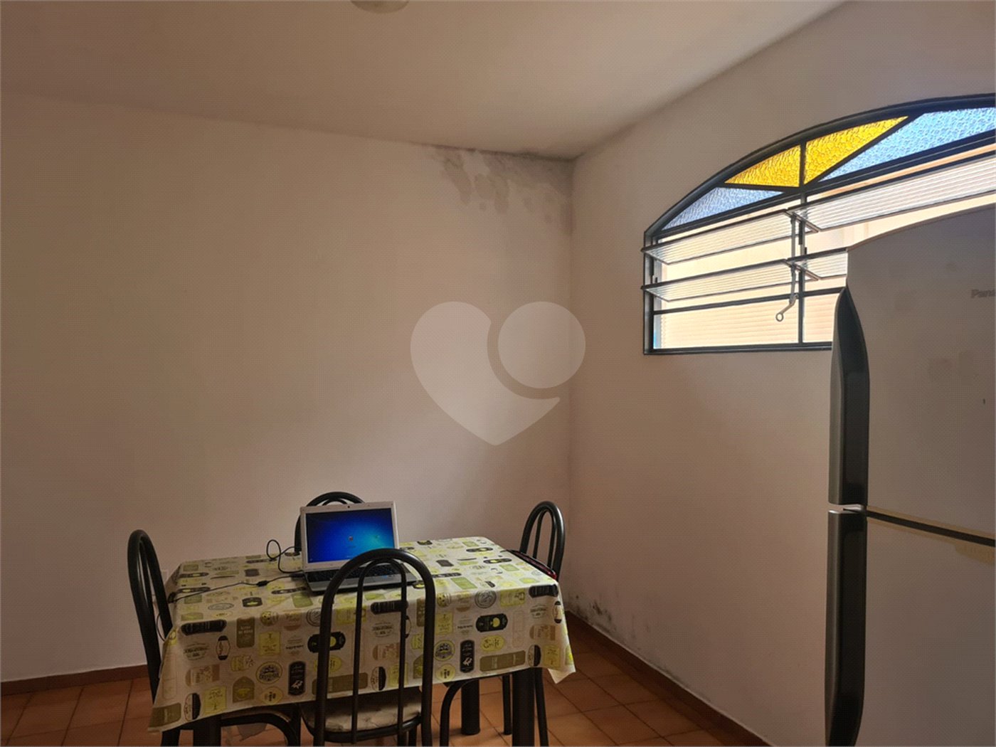 Casa térrea para venda.