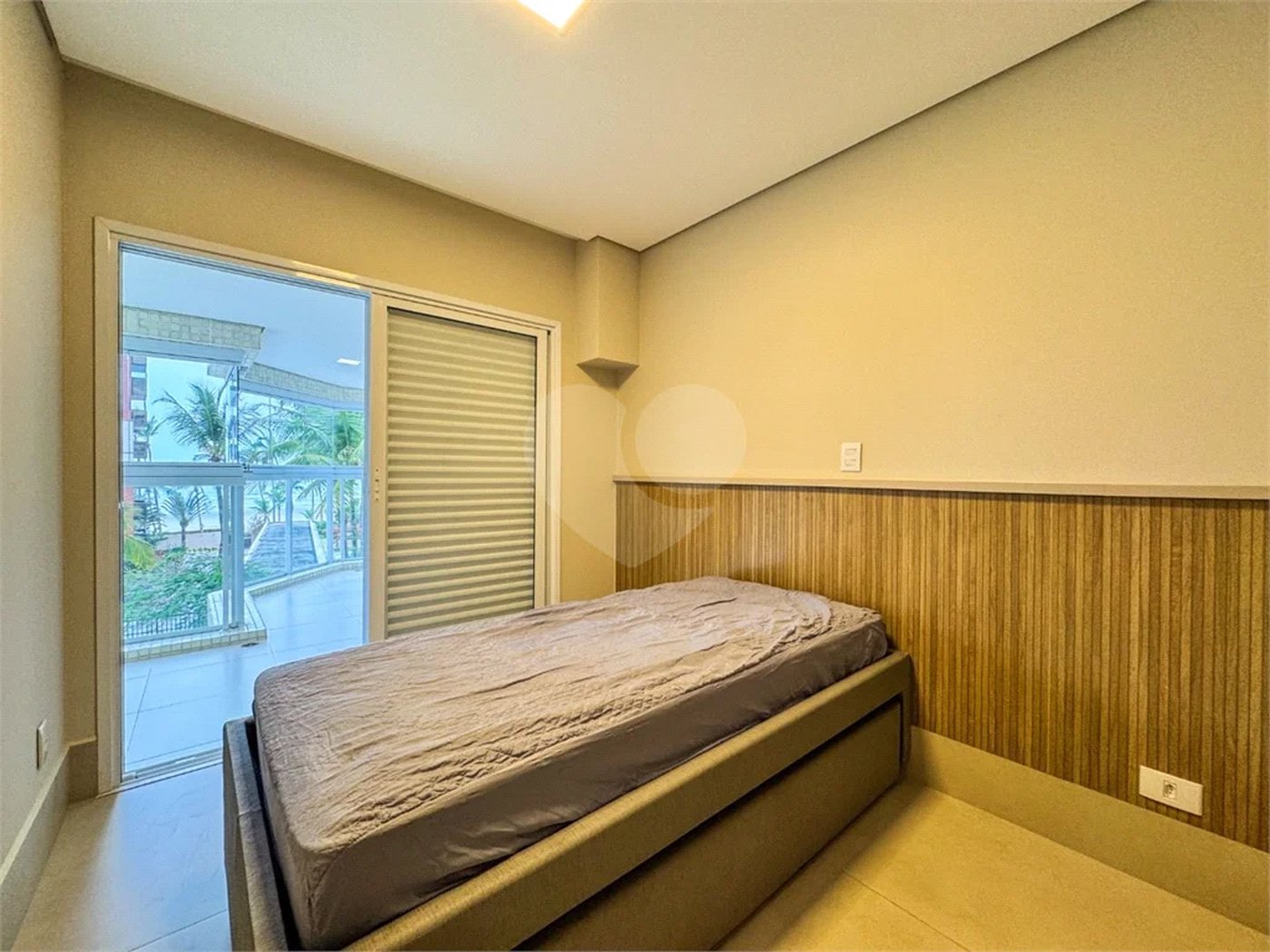 Apartamento à venda com 3 suítes em Riviera de São Lourenço, Bertioga, SP