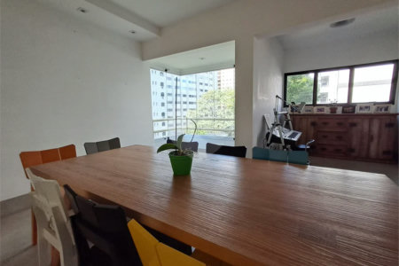 Imóvel de 226m² exclusivo com sala ampla 4 quartos, 2 suítes, 4 vagas Higienópolis
