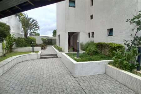Apartamento à Venda em Mirandópolis com 4 Dormitórios, 2 Suítes e 4 Vagas
