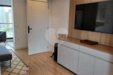 Studio sofisticado, totalmente mobiliado e pronto para morar