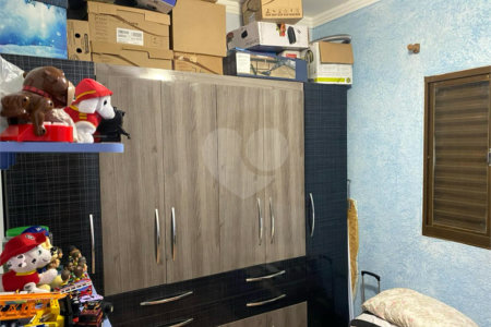 Vende-se casa no Jardim Paulistano 02 dormitórios