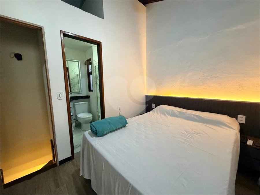 Casa à venda com 2 quartos, sendo 1 suíte, em Geribá, Armação dos Búzios, RJ