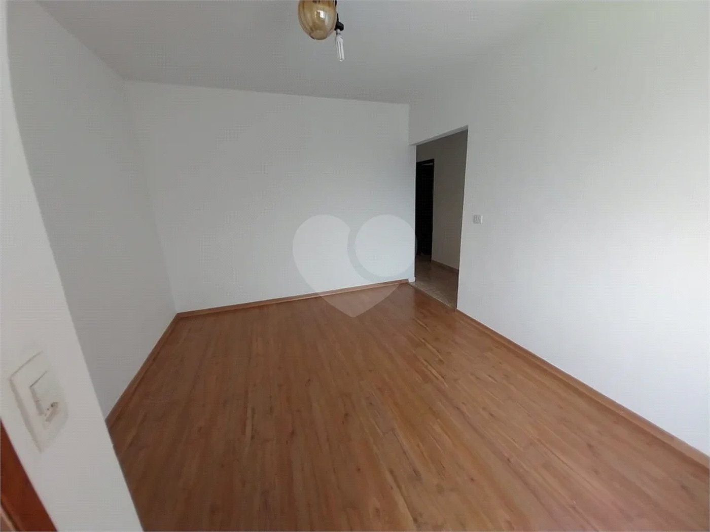Casa à venda com 3 quartos em Vila Bossi, Louveira, SP