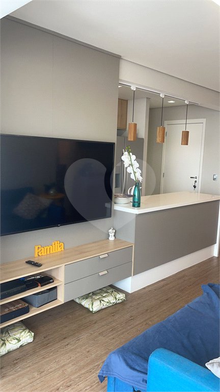 Condomínio Clube Apartamento Varanda gourmet 2 dormitórios sendo 1 suíte 1 vagas.