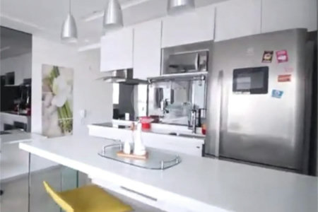LINDO APARTAMENTO DE 42M² COM SUITE E VAGA DE GARAGEM LOCALIZADO NO PARAISO