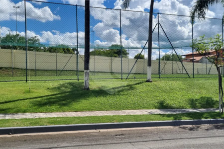 Lindo sobrado com 4 suites e piscina à venda, 365m², por R$ 2.450.000,00 no condomínio Villa Suiça, em Indaiatuba/SP.