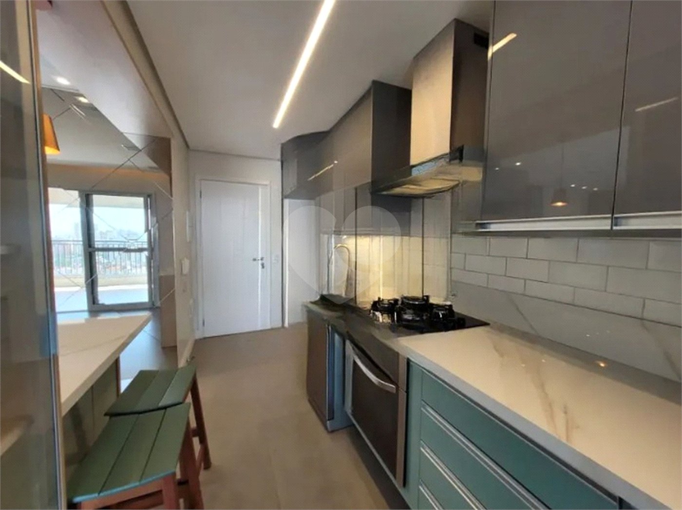 Apartamento à venda com 3 quartos, sendo 2 suítes, em Cambuci, São Paulo, SP