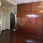 Sobrado à venda ou para alugar com 4 quartos, sendo 1 suíte,  em Barro Branco (zona Norte), São Paulo, SP