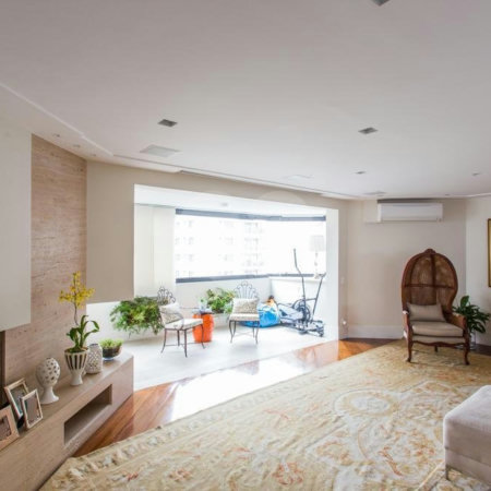 Apartamento à venda com 3 suítes em Campo Belo, São Paulo, SP