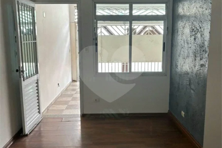 Sobrado à venda com 2 suítes em Santa Terezinha, São Paulo, SP