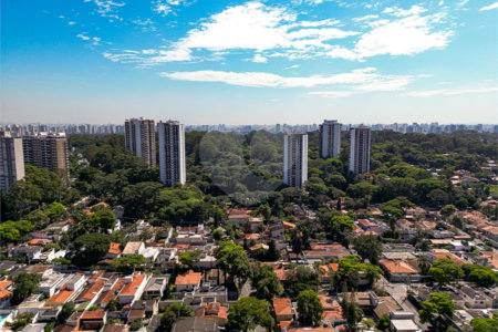 Apartamento à venda ou para alugar com 4 suítes em Alto da Boa Vista, São Paulo, SP