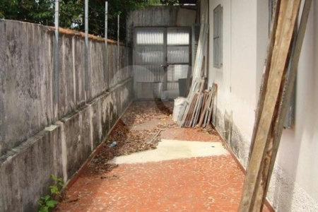 Casa Térrea à venda com 3 quartos em Vila Cordeiro, São Paulo, SP