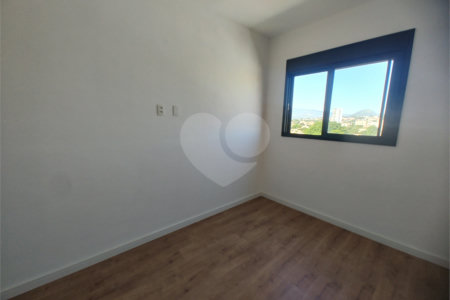 Apartamento à venda com 2 quartos, sendo 1 suíte,  em Vila Thais, Atibaia, SP