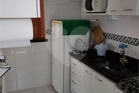 Apartamento à venda com 2 quartos em Jardim Monte Santo, Cotia, SP