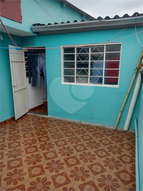 Casa à venda com 3 quartos, sendo 1 suíte, em Taba Marajoara, Suzano, SP