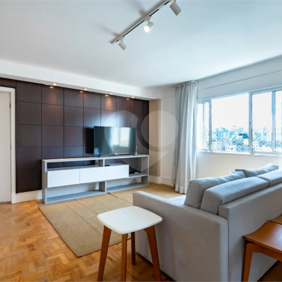 Apartamento à venda com 3 quartos, sendo 1 suíte, em Itaim Bibi, São Paulo, SP