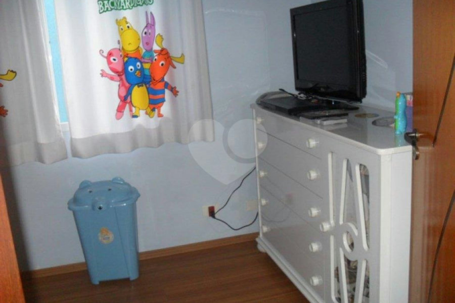 Casa à venda com 3 quartos, sendo 1 suíte, em Jardim Brasil (zona Norte), São Paulo, SP