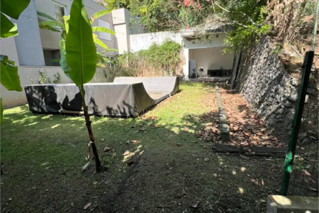 Terreno à venda no condomínio Jardim Vitória Régia, São Paulo - SP
