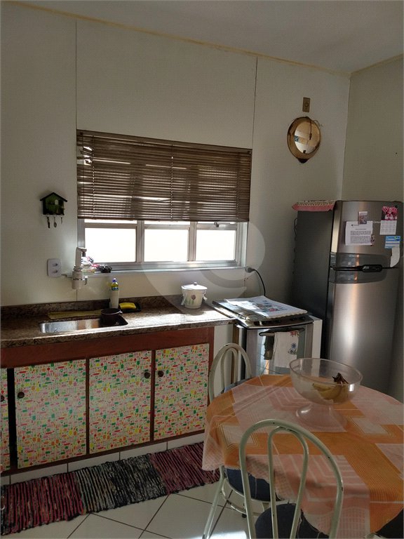 Sobrado à venda com 3 quartos em Jardim Regina, São Paulo, SP