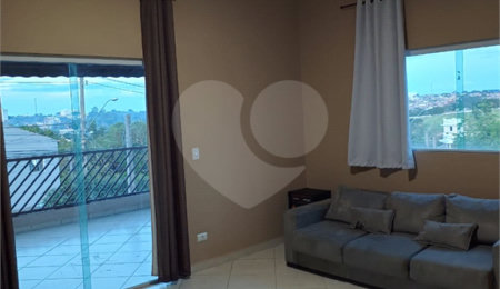Sobrado à venda com 3 quartos, sendo 2 suítes,  em Jardim Wanel Ville V, Sorocaba, SP