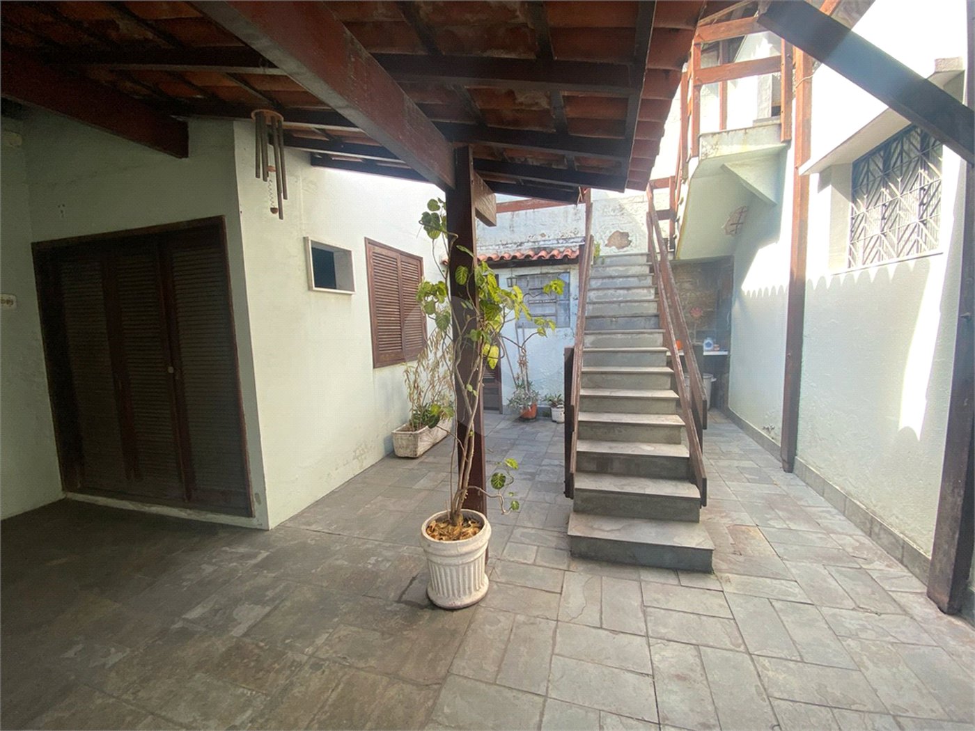 Casa à venda ou para alugar com 3 quartos, sendo 1 suíte, em Campo Grande, Rio de Janeiro, RJ