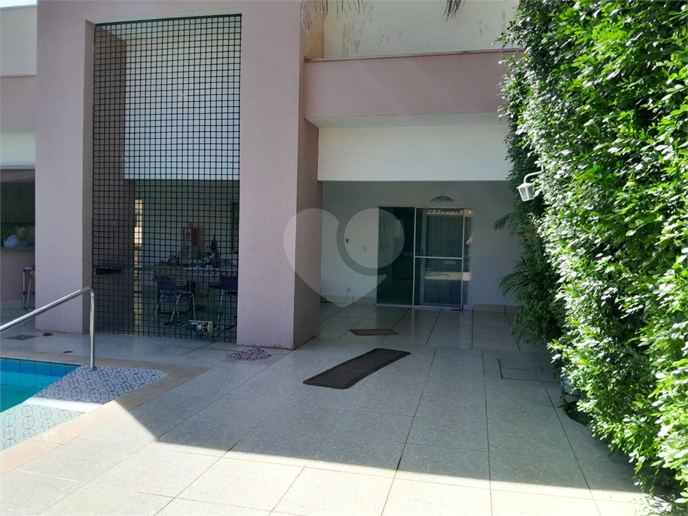 Casa à venda com 4 quartos, sendo 3 suítes, em Boa Esperança, Cuiabá, MT