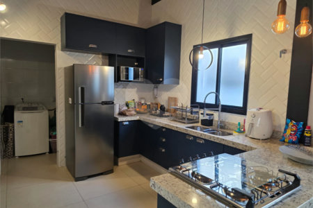 Casa à venda com 3 suítes no condomínio Portal do Bosque, Louveira - SP