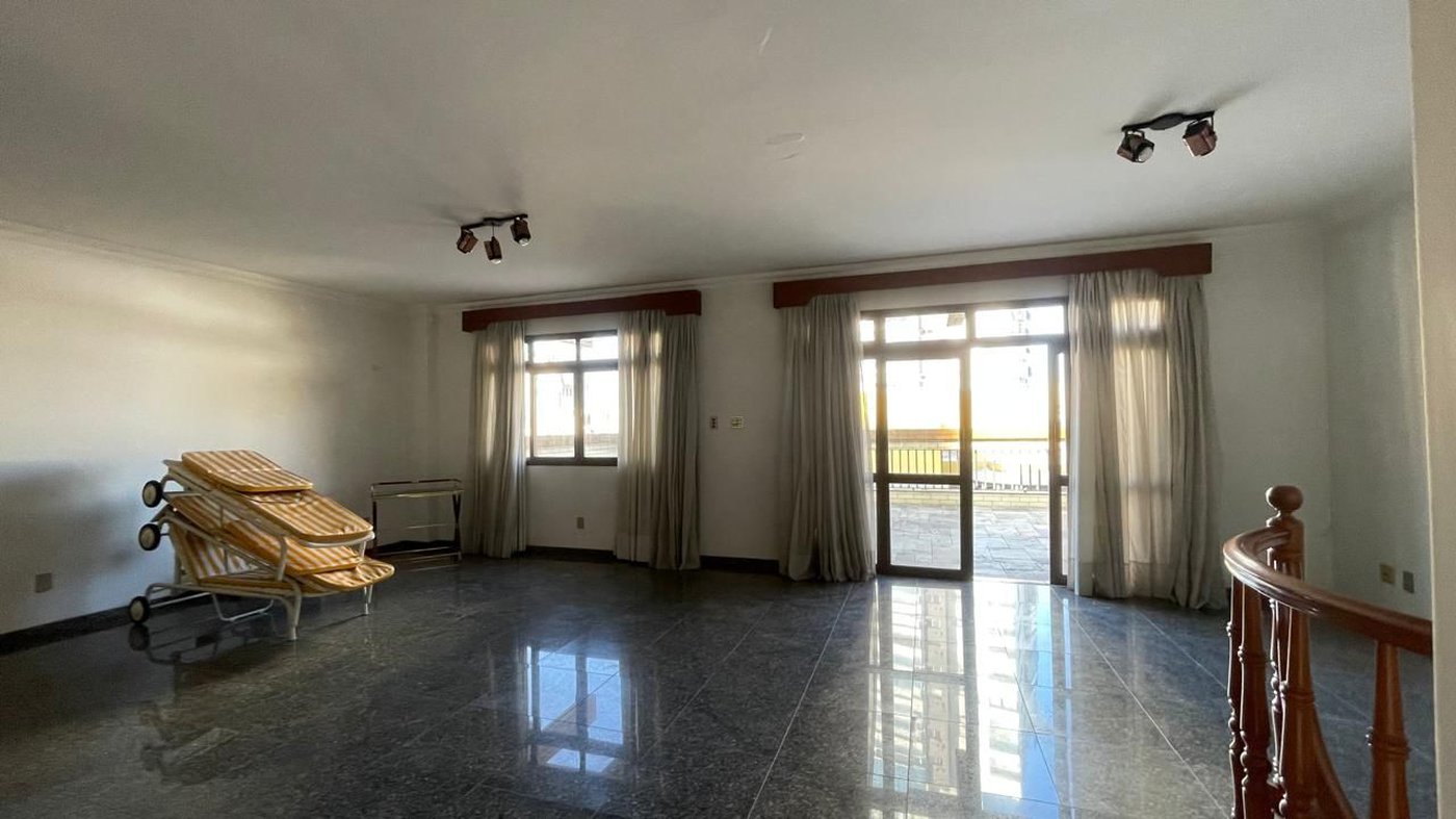 Cobertura com 4 dormitórios à venda, 495 m² por R$ 5.000.000,00 - Gonzaga - Santos/SP