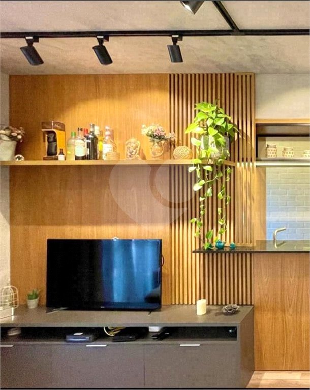 Apartamento à venda com 3 quartos, sendo 1 suíte, em Vila Guilherme, São Paulo, SP