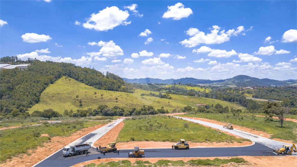 Terreno à venda no condomínio Parque Serras de Atibaia 3, Atibaia - SP