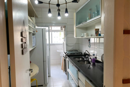Apartamento para alugar com 2 quartos, sendo 1 suíte, em Alto da Lapa, São Paulo, SP