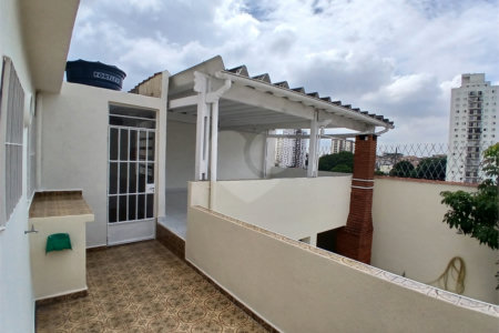 Sobrado à venda com 3 quartos, sendo 1 suíte, em Parque Rodrigues Alves, São Paulo, SP