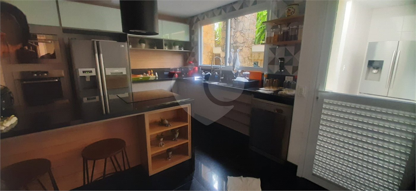 Casa à venda com 6 suítes no condomínio Sausalito, Mairiporã - SP