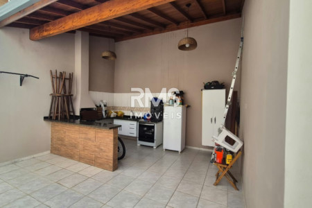 Casa à venda com 3 quartos, sendo 1 suíte,  em São Luiz, Itu, SP