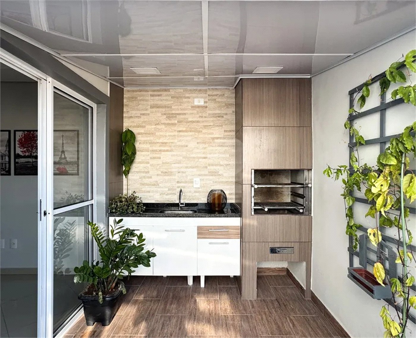 Casa à venda com 3 suítes em Água Fria, São Paulo, SP