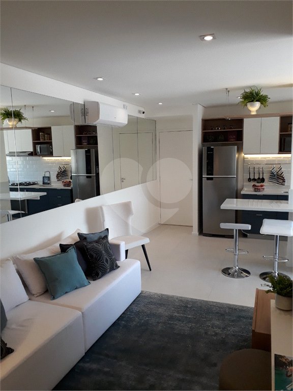 Apartamento à venda com 3 quartos, sendo 1 suíte,  em Recanto da Prata, Jundiaí, SP