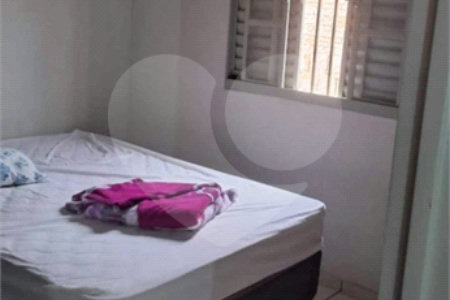 Casa à venda com 2 quartos em Parque Residencial Jardim do Valle, Araraquara, SP