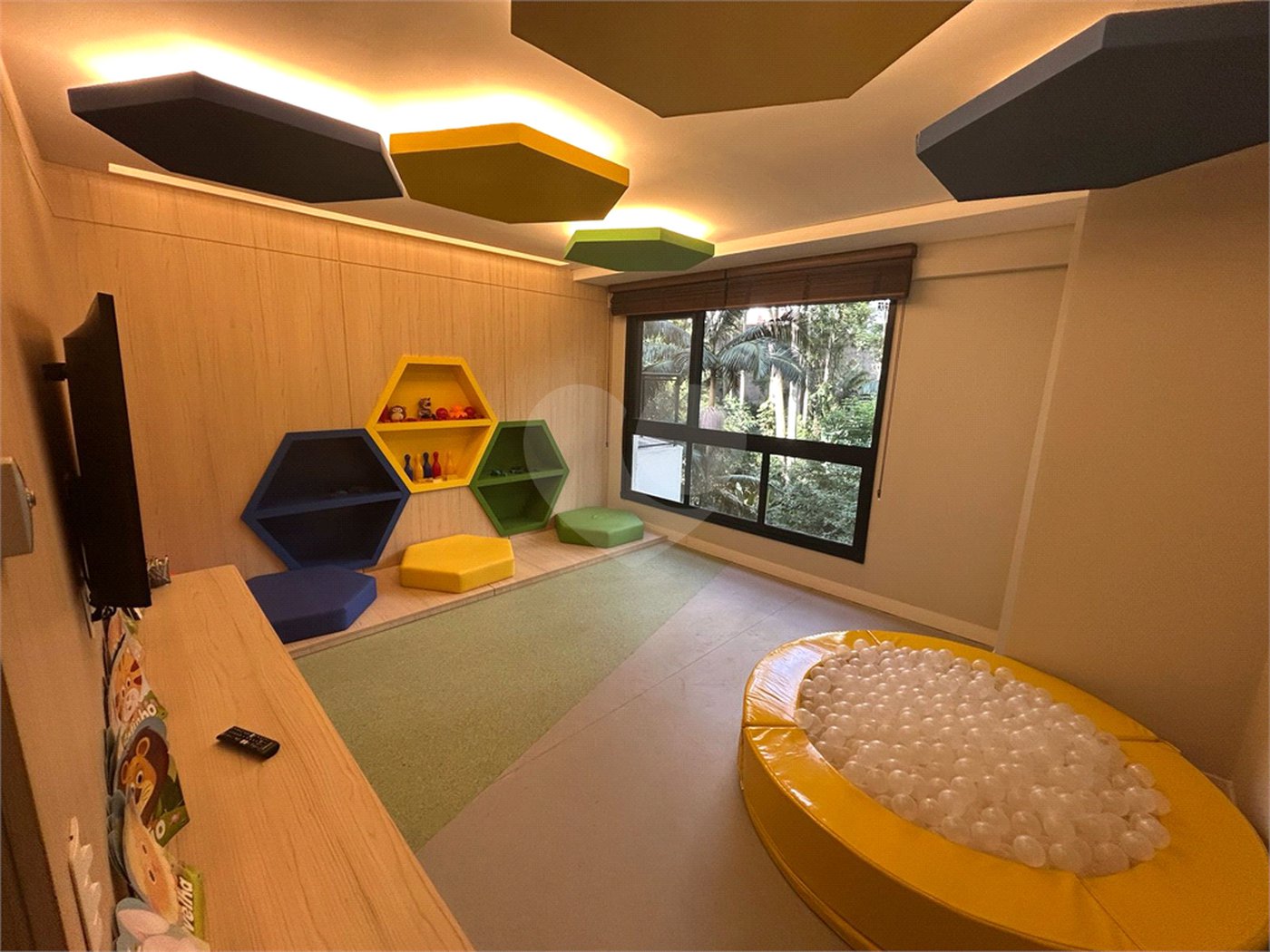 Apartamento à venda com 2 quartos em Vila Suzana, São Paulo, SP