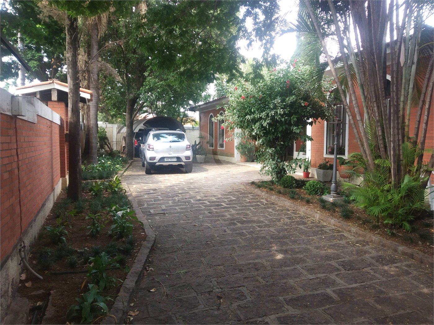 Casa Térrea à venda com 5 quartos, sendo 1 suíte,  em Jardim Dom Bosco, Indaiatuba, SP