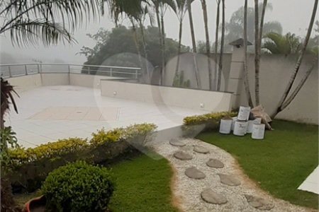Casa à venda com 4 suítes no Centro, Bom Jesus dos Perdões, SP