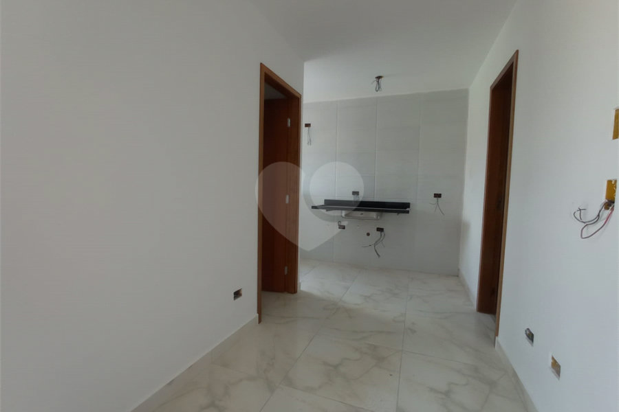 Casa à venda com 2 quartos no condomínio Regina, São Paulo - SP