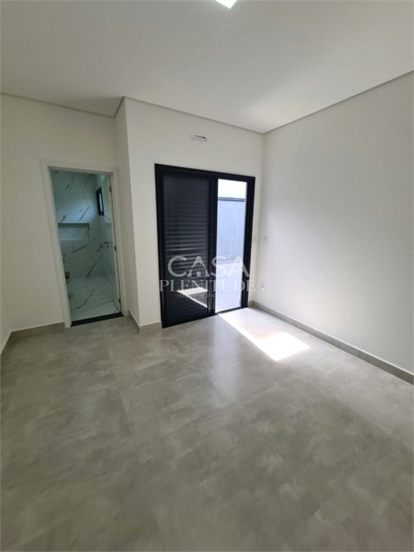 Casa em condomínio à venda com 3 suítes, em Wanel Ville, Sorocaba, SP