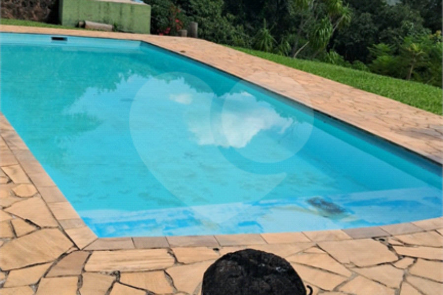 Chácara à venda com 4 quartos em Mato Dentro, Mairiporã, SP
