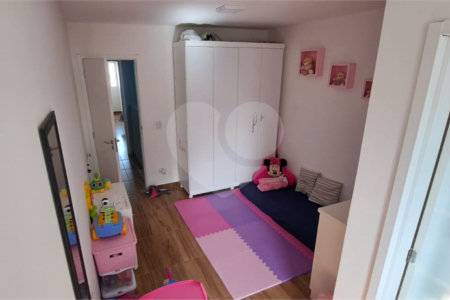 Sobrado à venda com 2 suítes em Vila Polopoli, São Paulo, SP