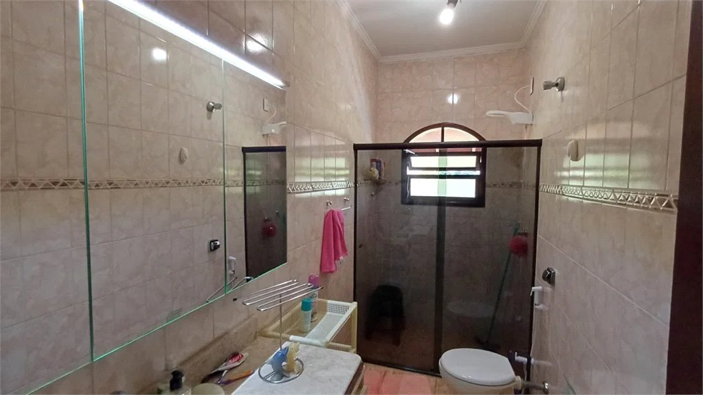 Casa à venda com 4 quartos, sendo 1 suíte,  no condomínio Jardim do Ribeirão I, Itupeva - SP