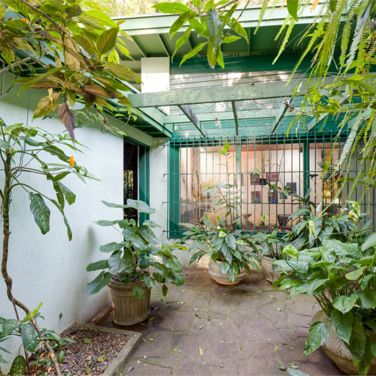 Casa Térrea à venda com 5 quartos, sendo 2 suítes, em Alto da Boa Vista, São Paulo, SP