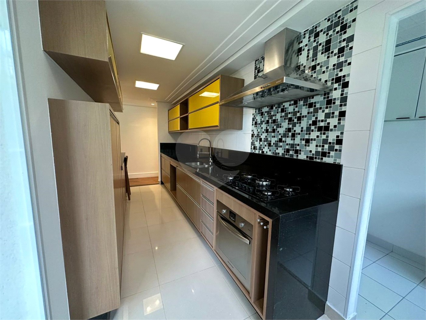 Apartamento à venda com 3 quartos, sendo 1 suíte, em Lar São Paulo, São Paulo, SP
