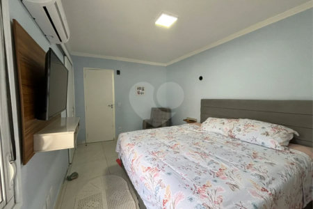 Sobrado à venda com 2 quartos em Vila Gustavo, São Paulo, SP