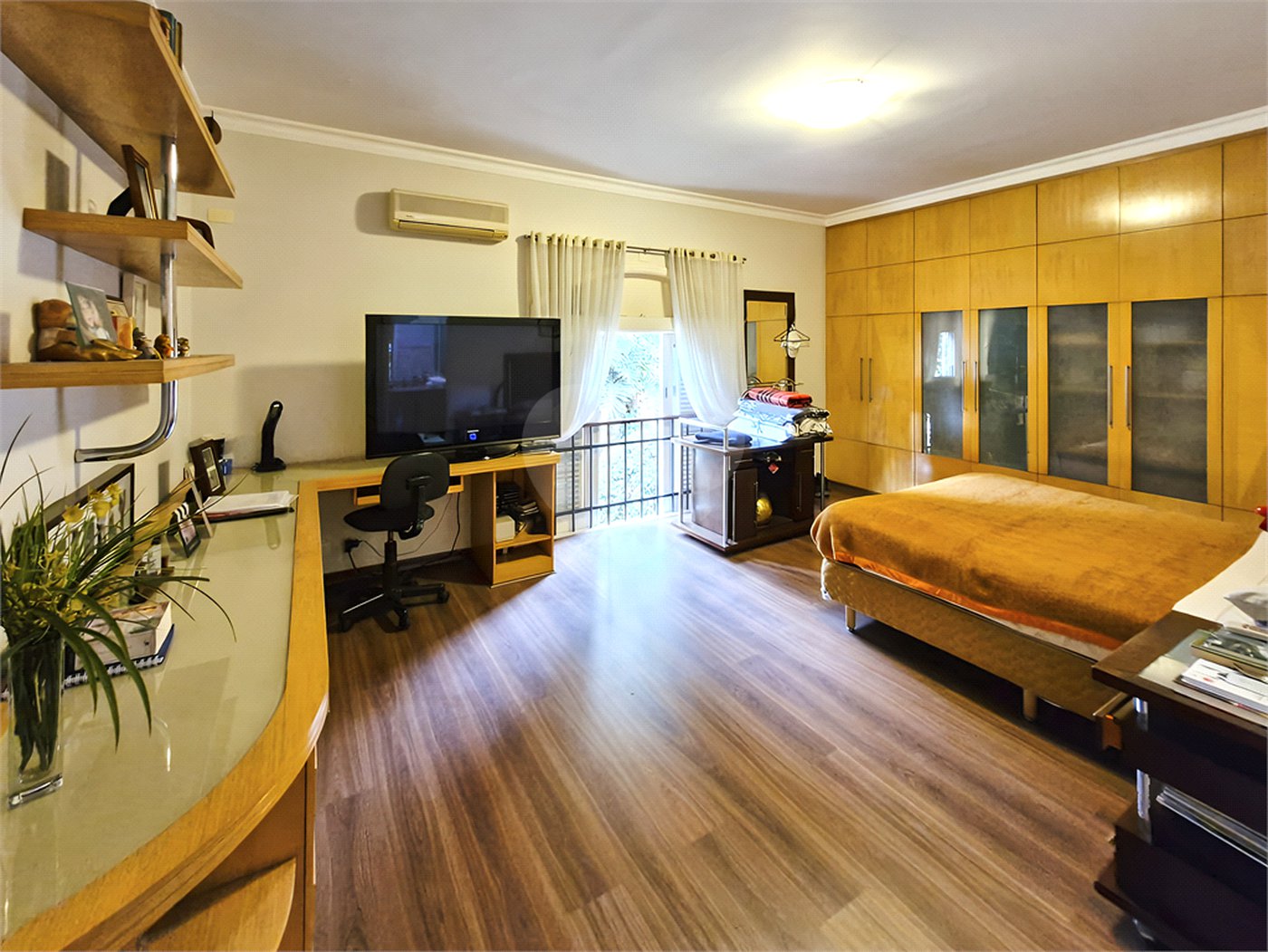 Casa à venda ou para alugar com 4 suítes em Alto da Boa Vista, São Paulo, SP